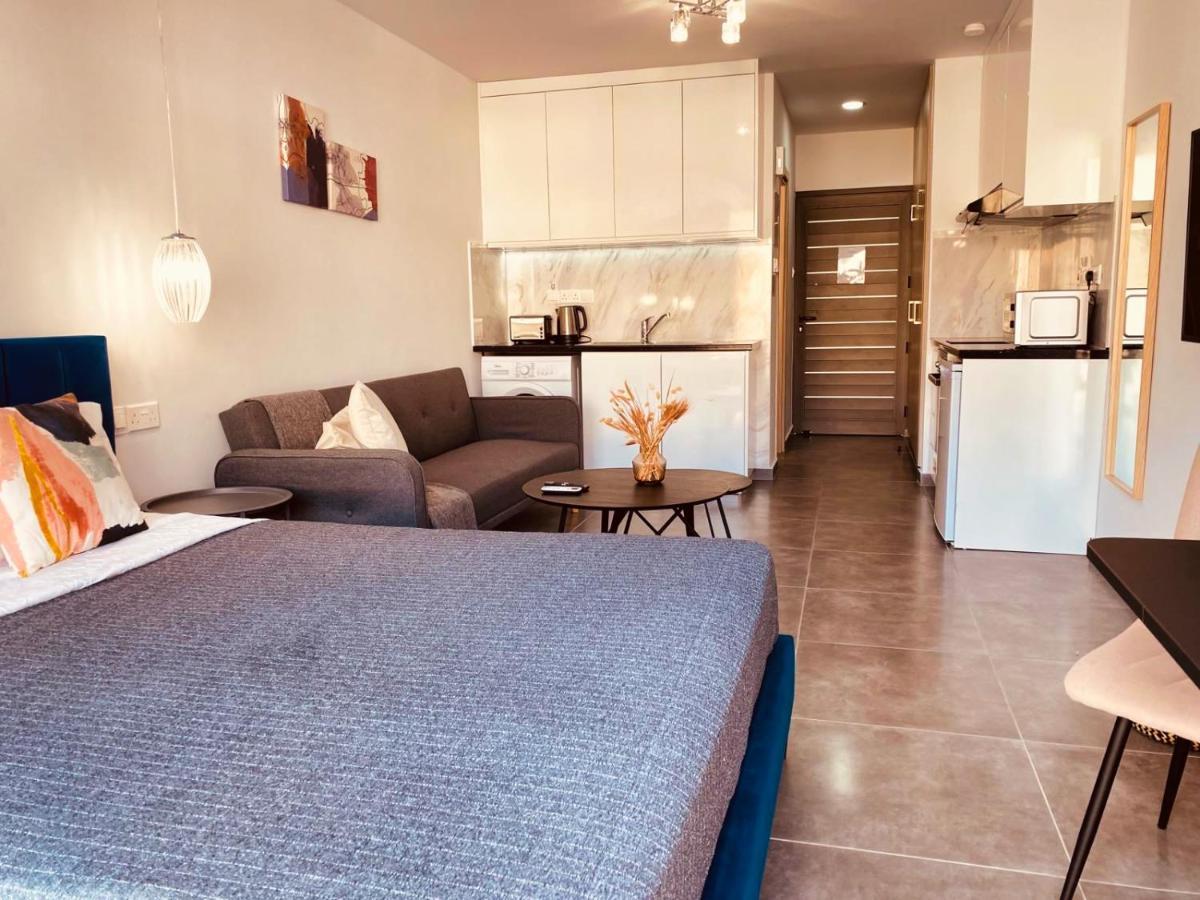 Phaedrus Living: Seaside Luxury Flat Athina 118 Apartamento Pafos Exterior foto