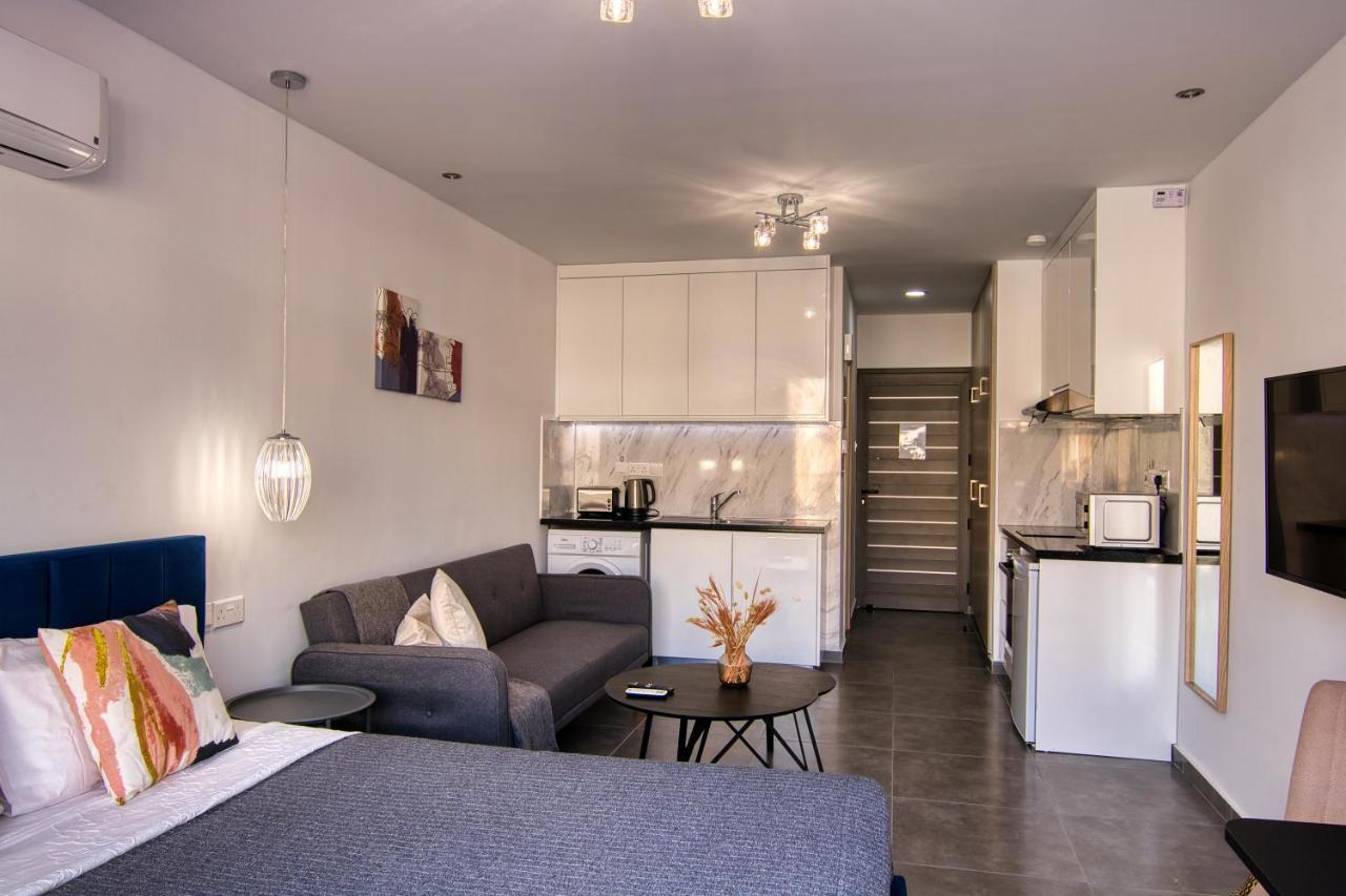 Phaedrus Living: Seaside Luxury Flat Athina 118 Apartamento Pafos Exterior foto