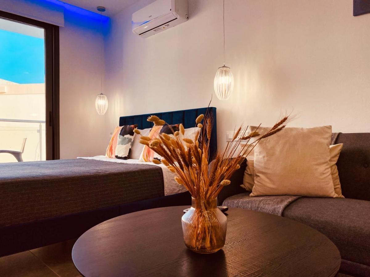 Phaedrus Living: Seaside Luxury Flat Athina 118 Apartamento Pafos Exterior foto